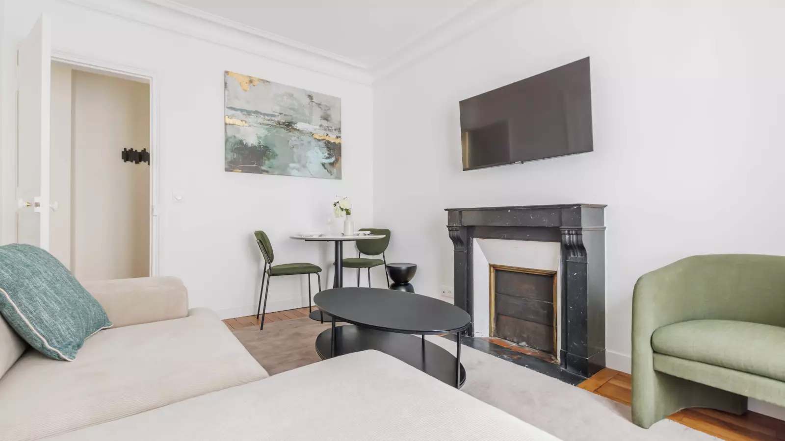 Flat Rue Belhomme in Paris
