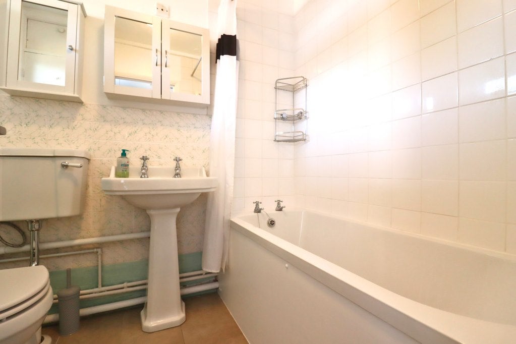 Flat South Bank Terrace in Greater London