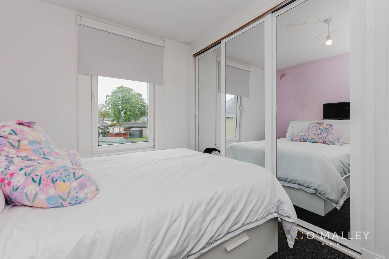 House Smithfield Loan in Alloa