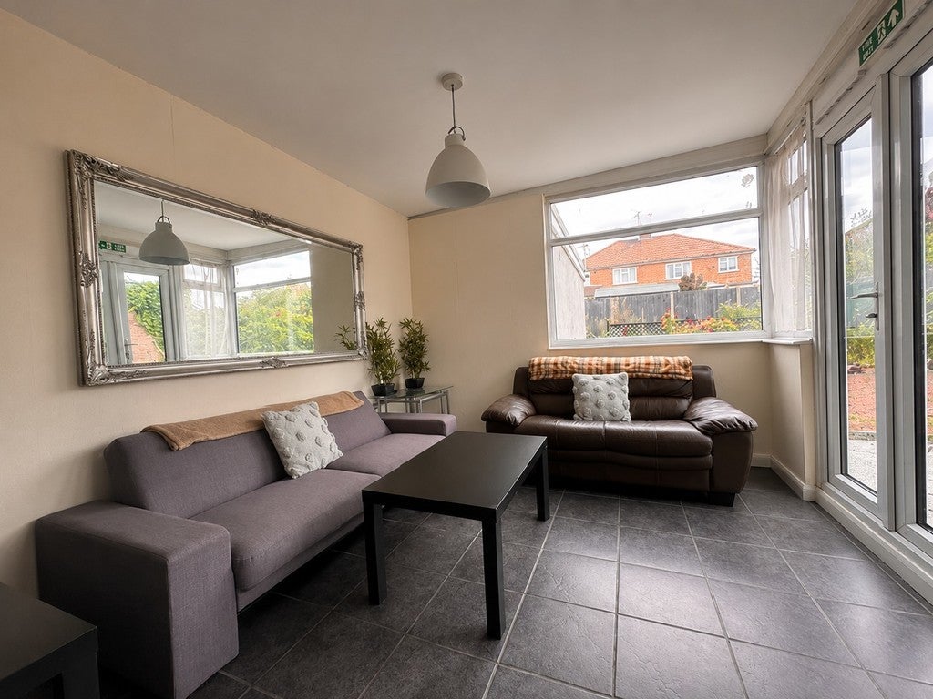Room Shipton Road in York