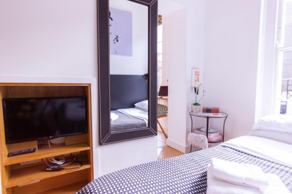 Flat North Gower Street in Greater London
