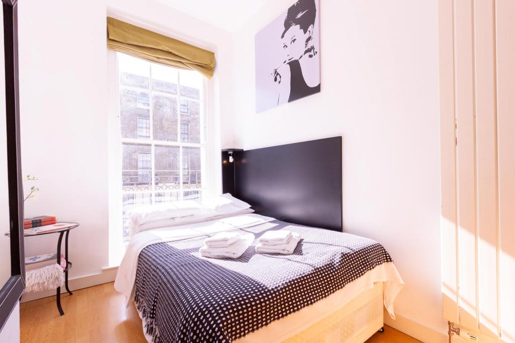 Flat North Gower Street in Greater London