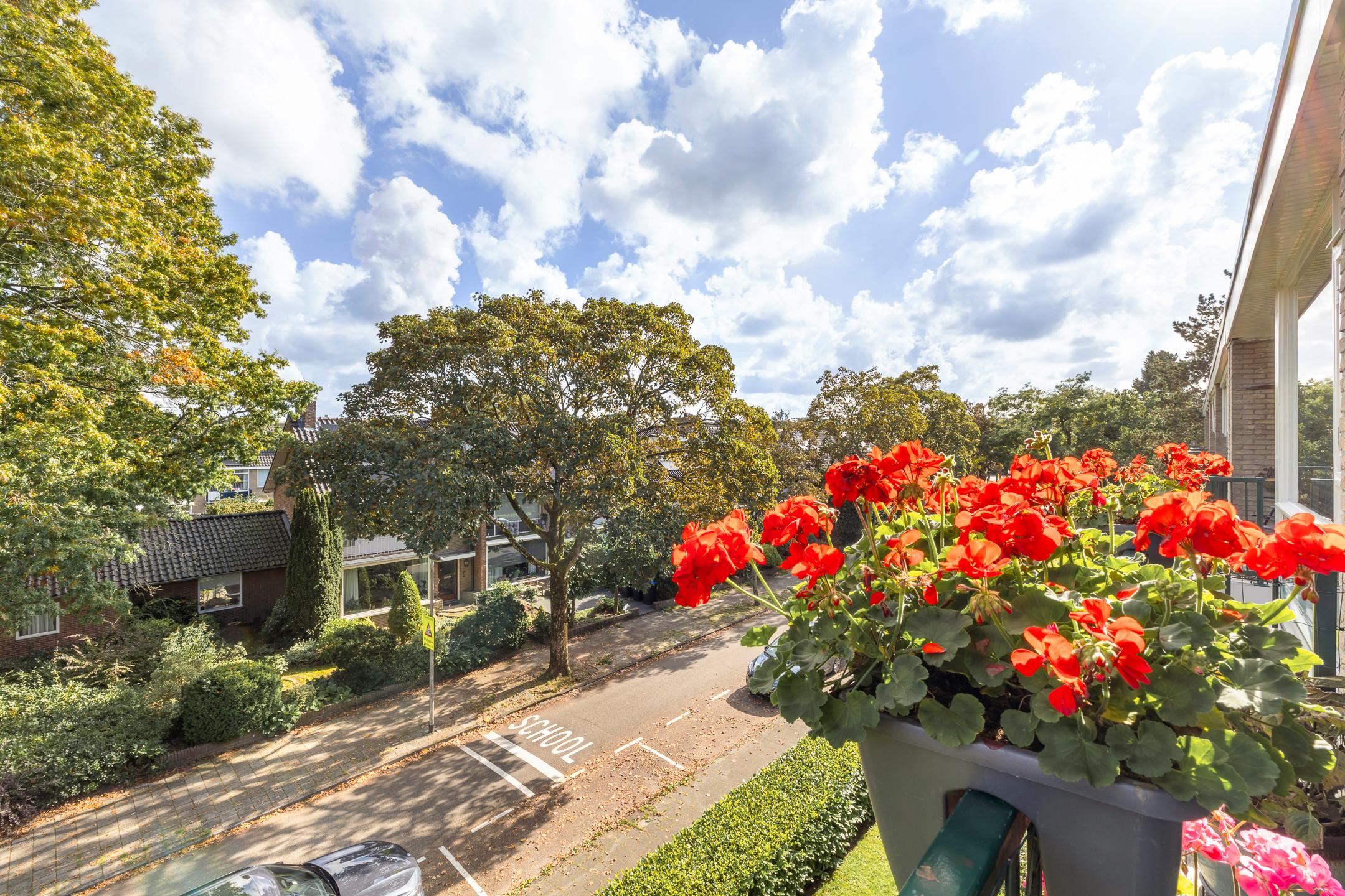 Appartement te koop: Cornelia de Langelaan 84, Bussum