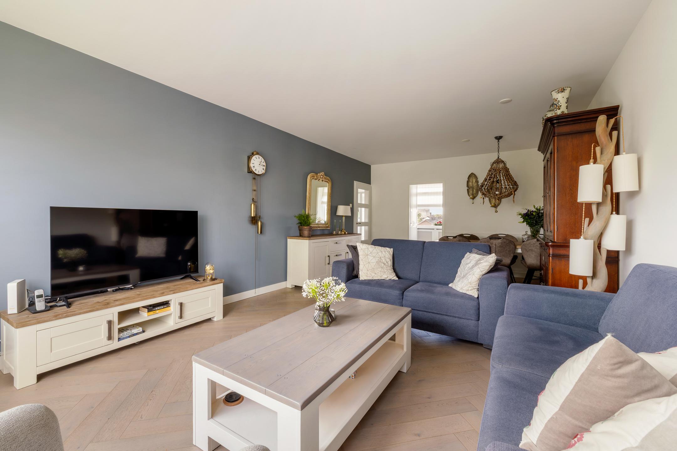 Appartement te koop: Cornelia de Langelaan 84, Bussum