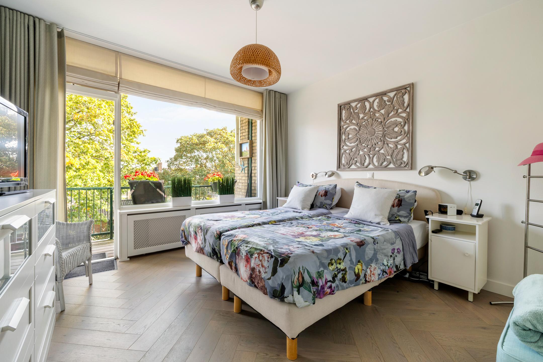 Appartement te koop: Cornelia de Langelaan 84, Bussum
