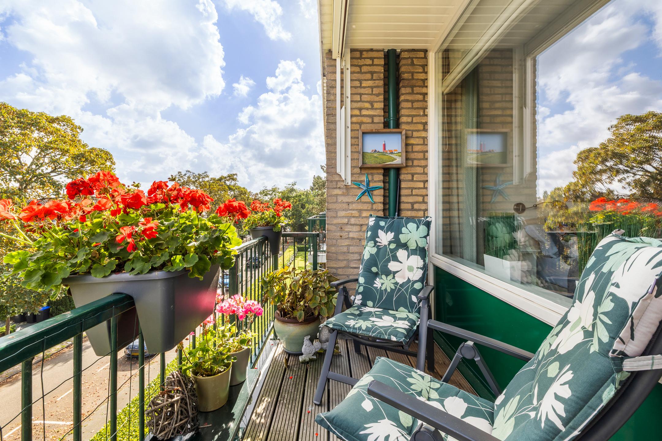 Appartement te koop: Cornelia de Langelaan 84, Bussum