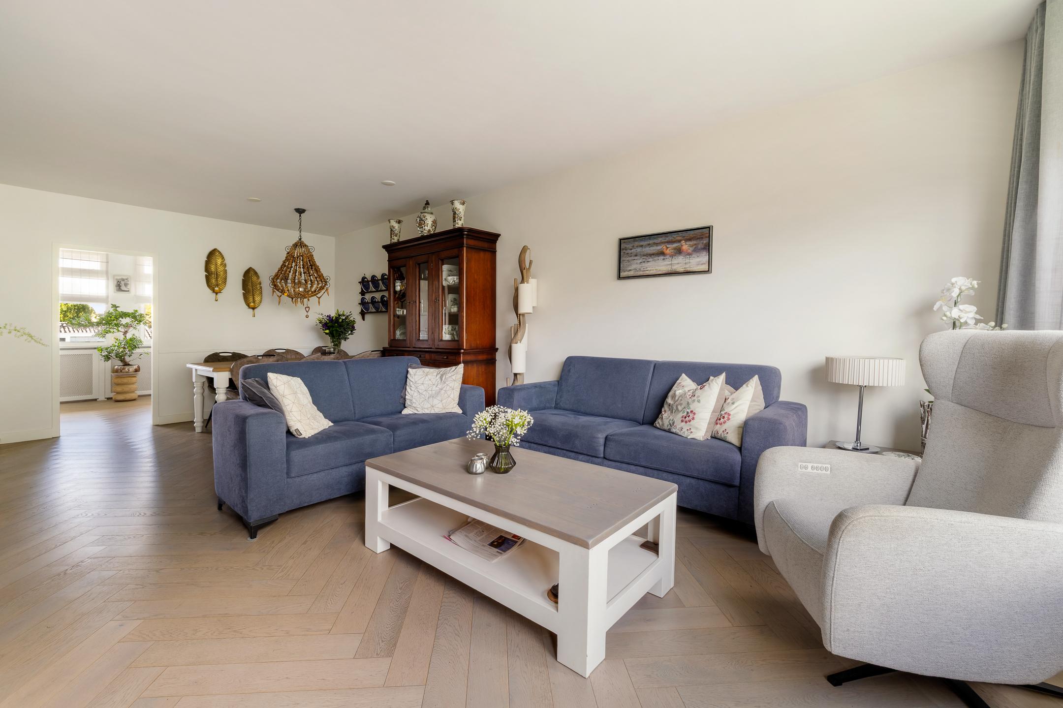 Appartement te koop: Cornelia de Langelaan 84, Bussum
