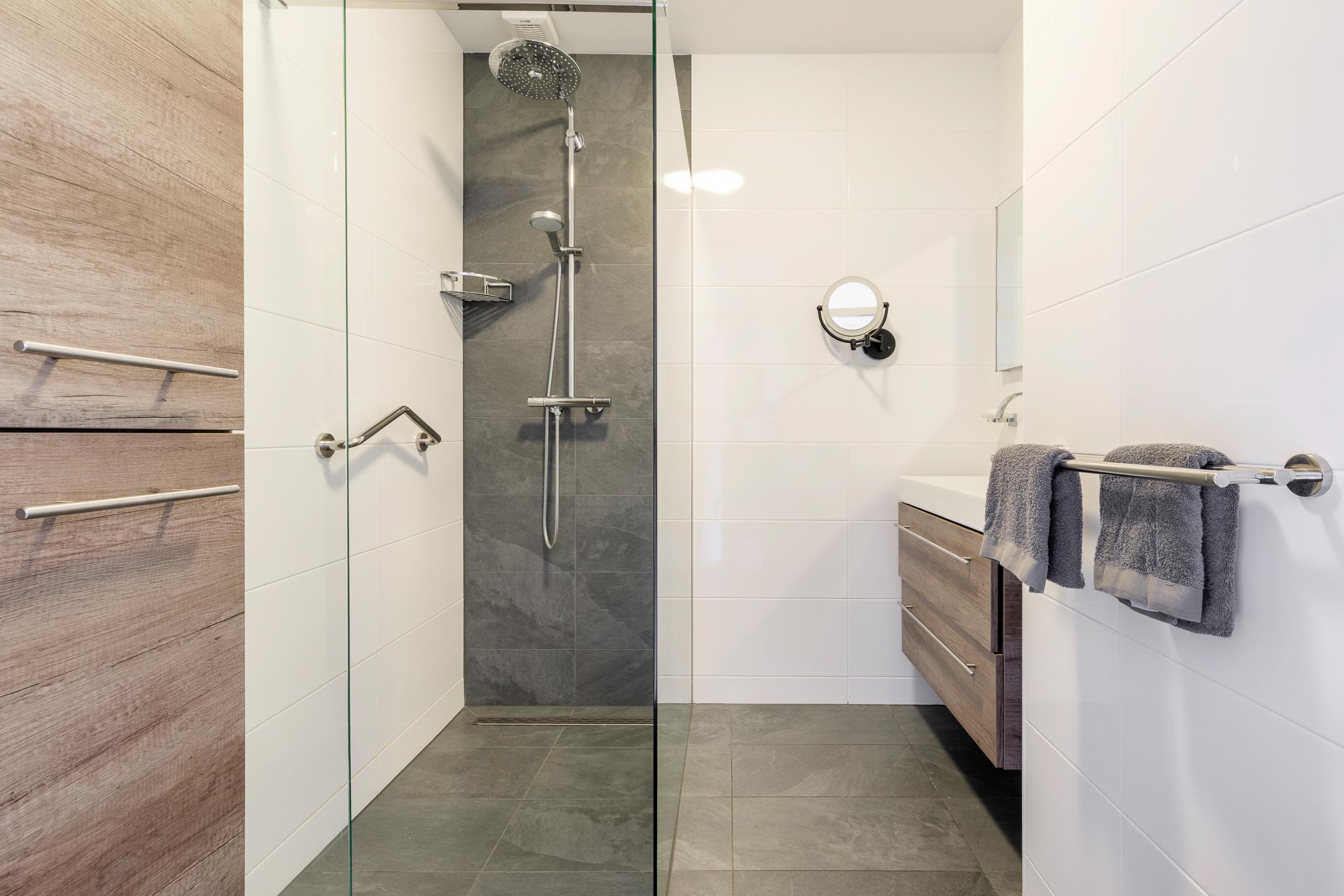 Appartement te koop: Cornelia de Langelaan 84, Bussum
