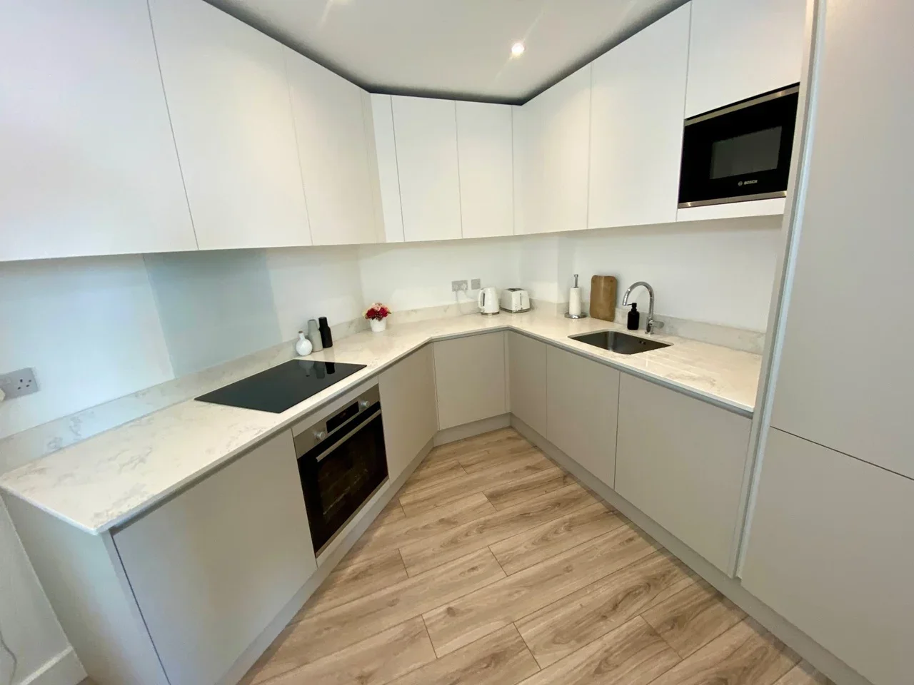 Flat Goodhall Street in Greater London