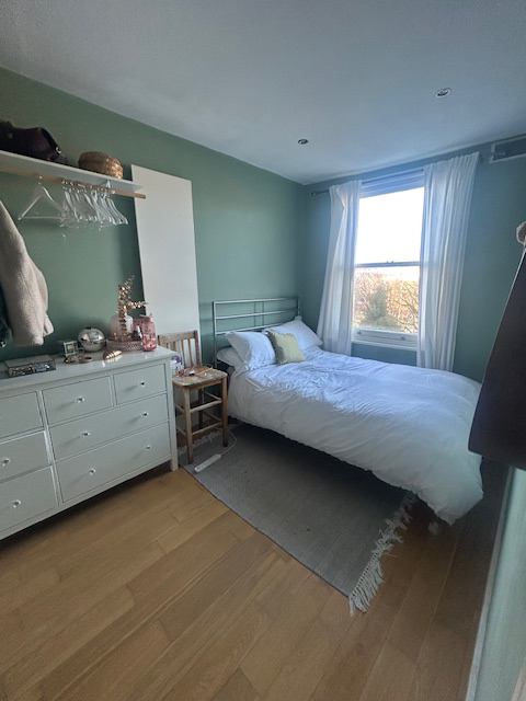 Room Haverstock Hill in Greater London