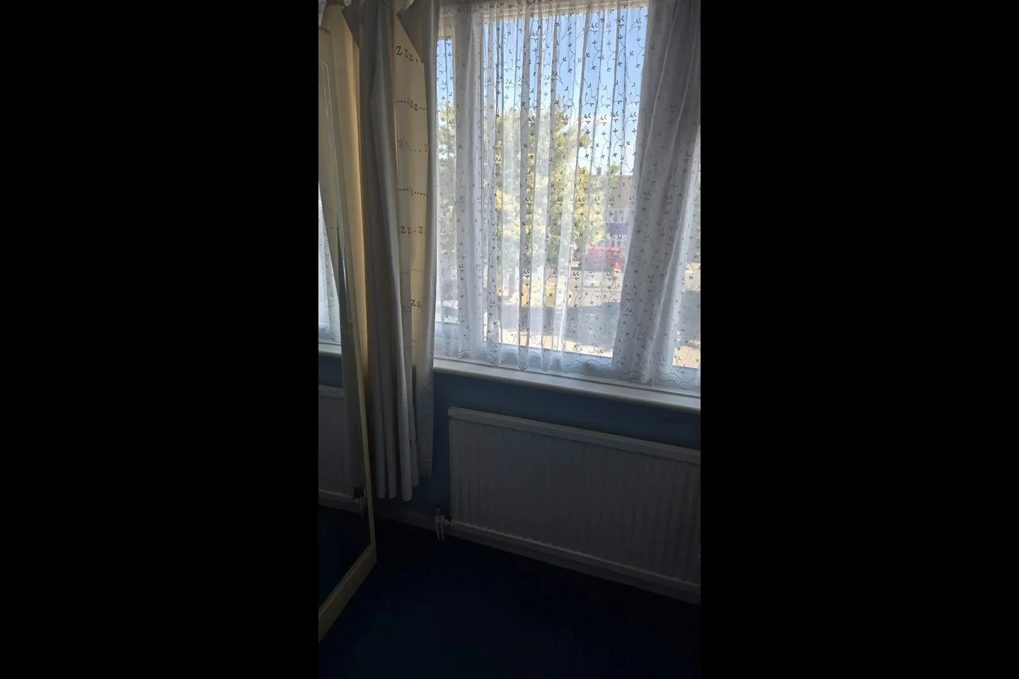 Room Haskins in Corringham