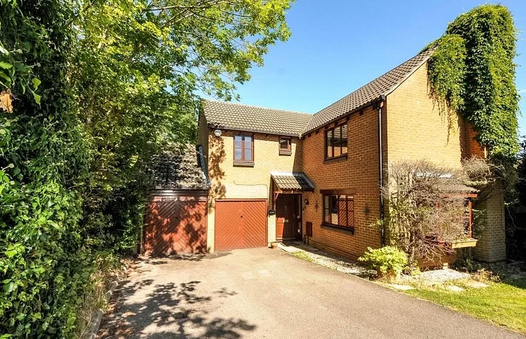 House Goughs Lane in Newell Green