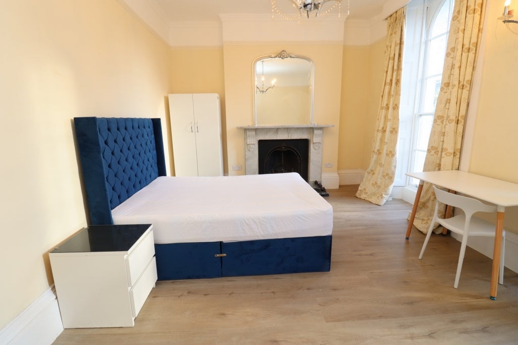 Room Globe Road in Greater London