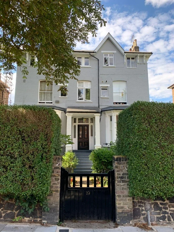 Flat Pinehurst Mews in Greater London