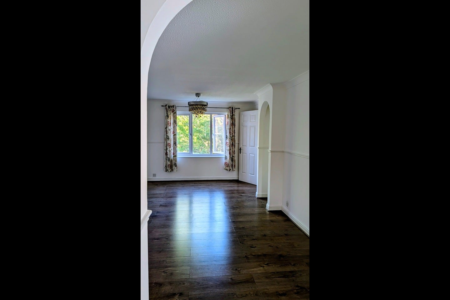 Flat Anthony Road in Greater London