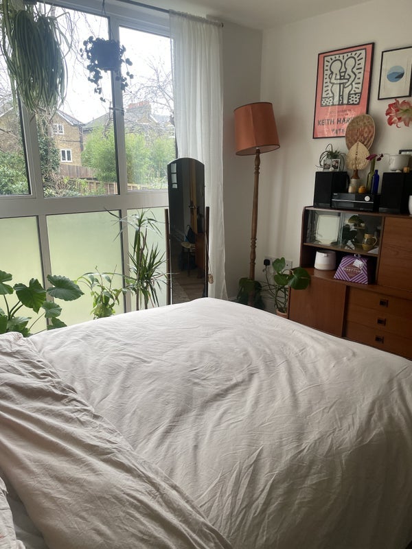Room Drake Road in Greater London