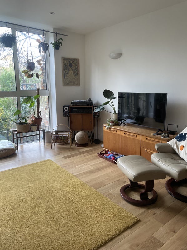 Room Drake Road in Greater London
