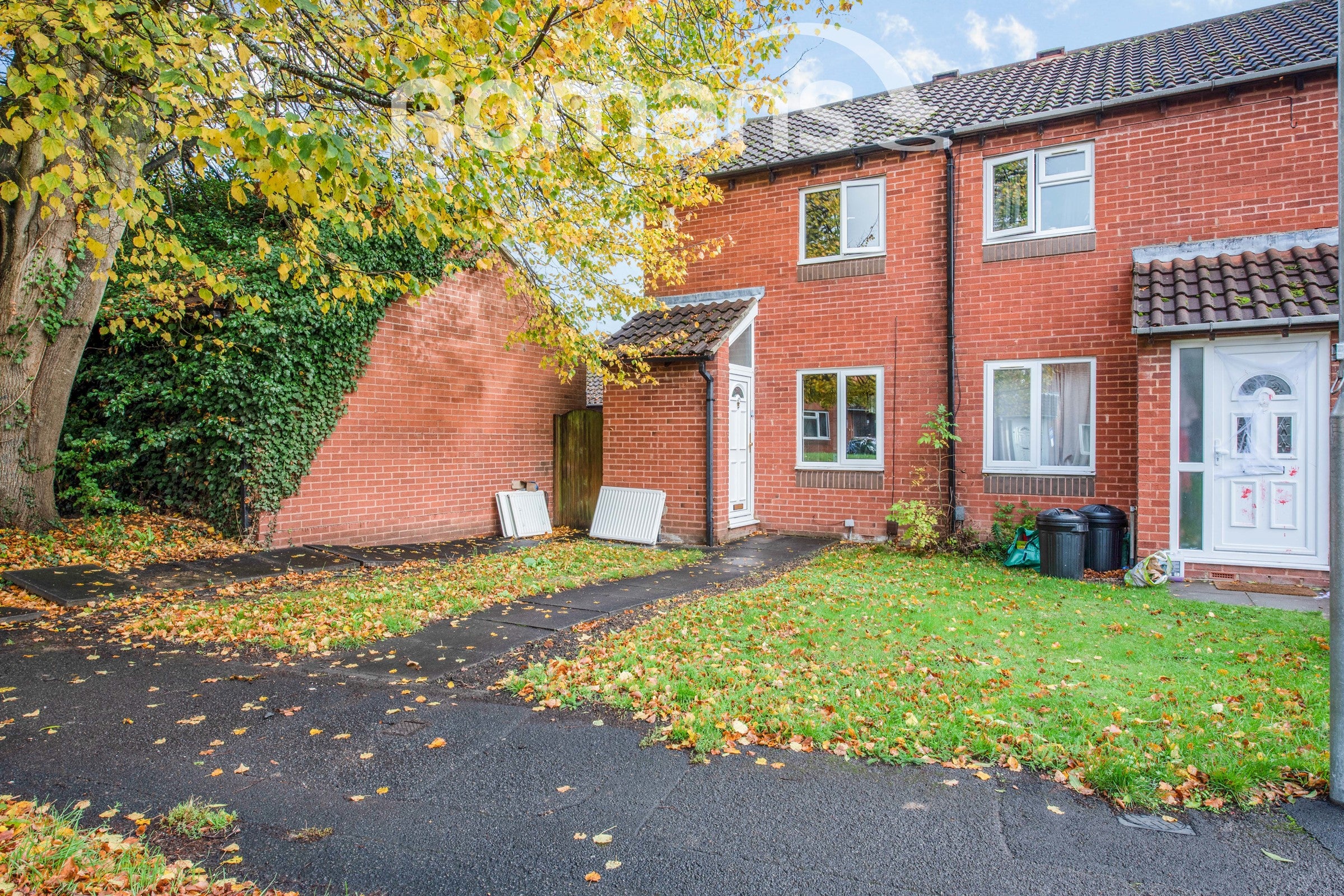House Chilcombe Way in Earley