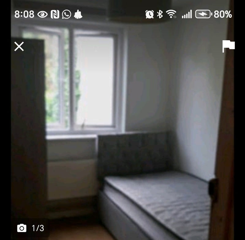 Room Curtis Field Road in Greater London