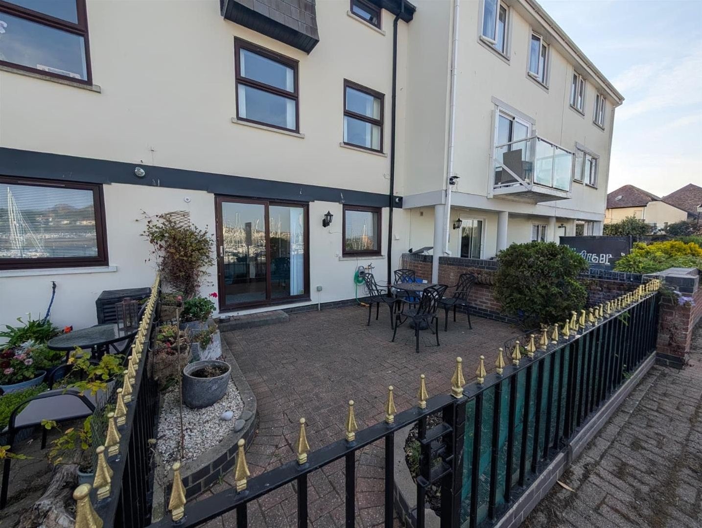 House Mulberry Close in Conwy