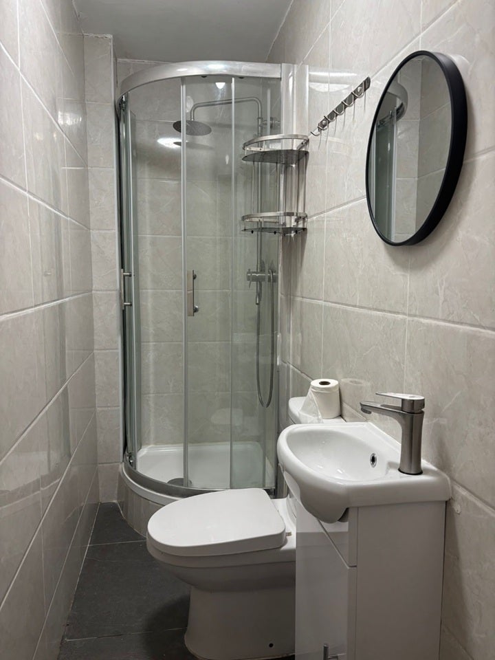 Room Cavendish Road in Greater London