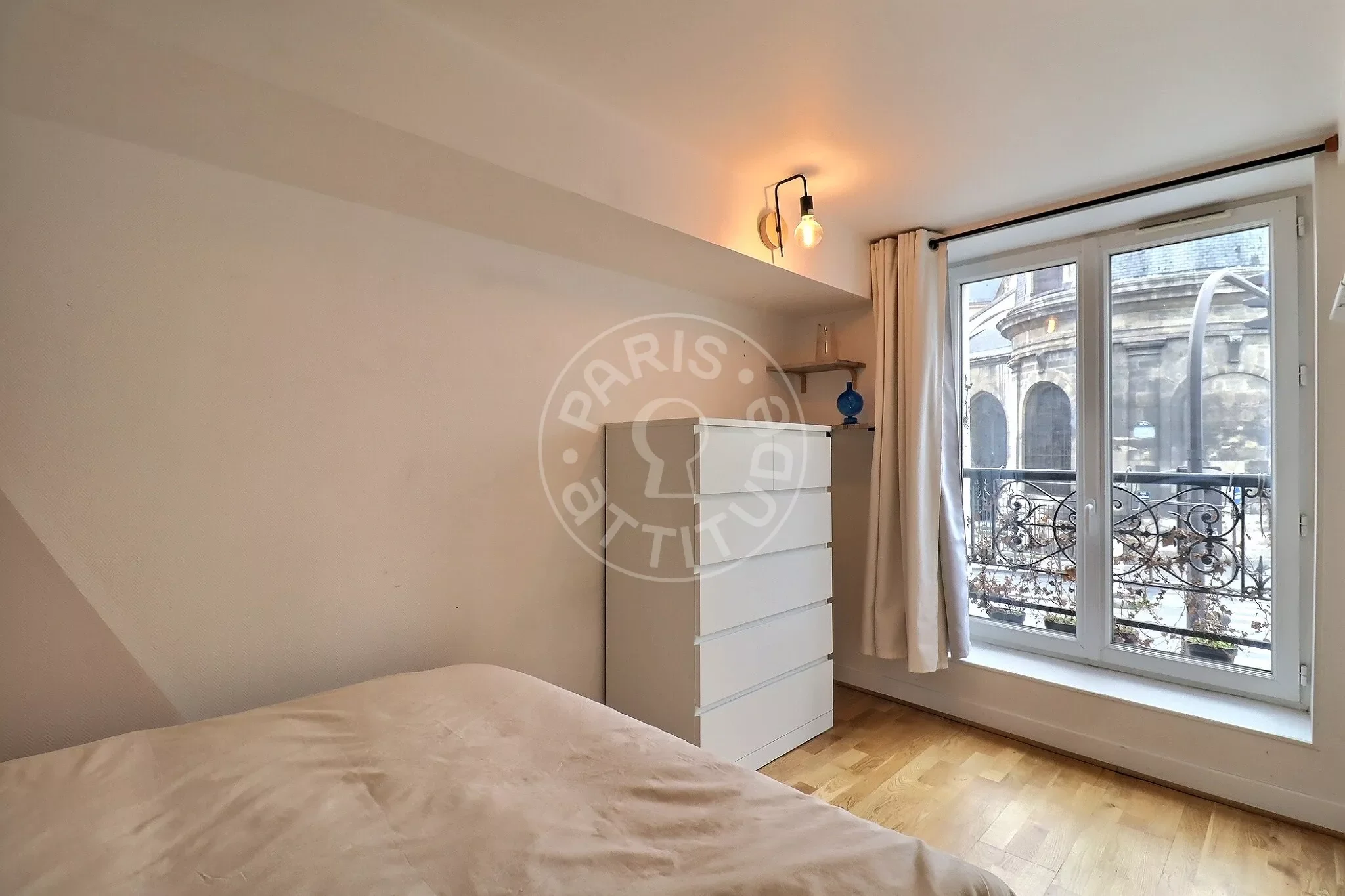 Appartement Rue du Faubourg Saint-Martin à Paris