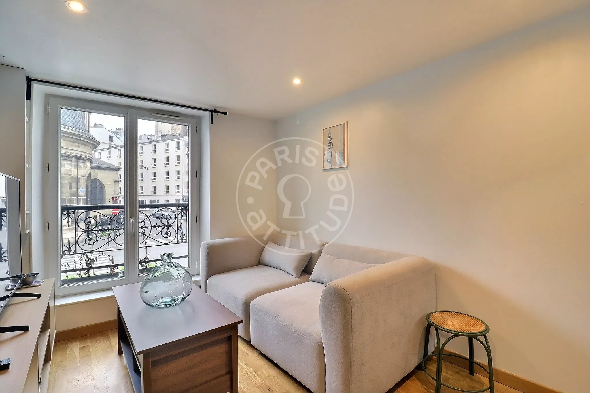 Appartement Rue du Faubourg Saint-Martin à Paris