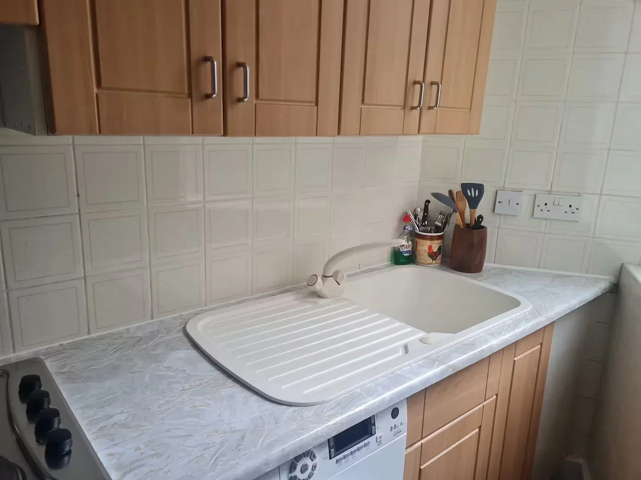 Flat Sloane Avenue in Greater London