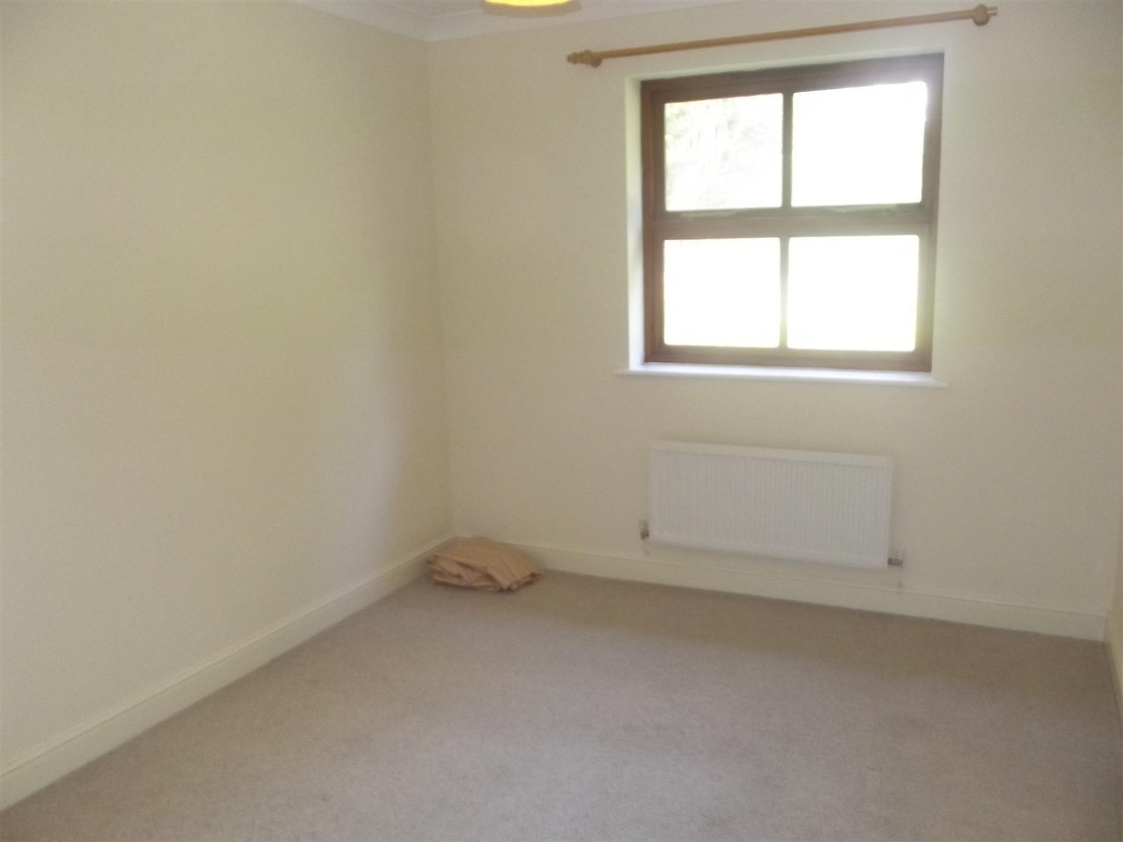 Flat Swan Court in Exeter
