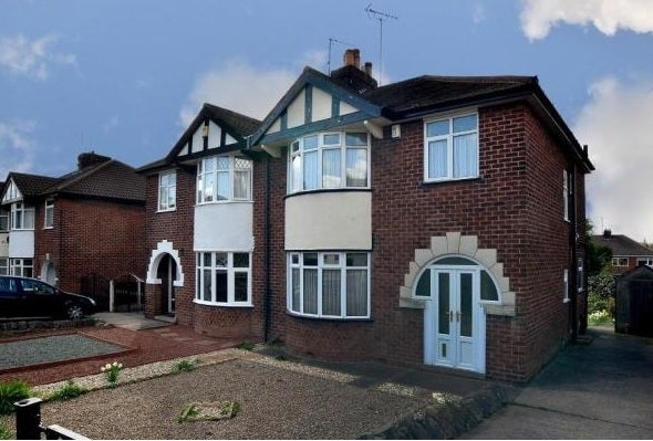 House Leeming Lane North in Mansfield Woodhouse