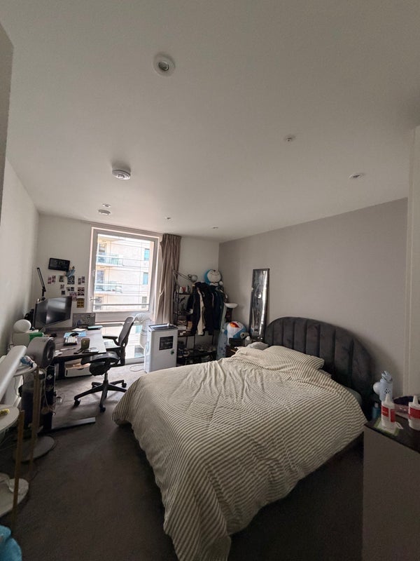 Room Prize Walk in Greater London