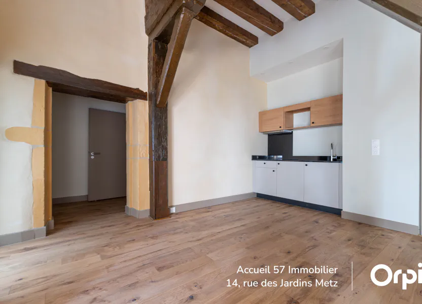Flat Rue des Capucins in Metz