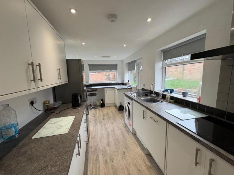 Room The Green in North West Leicestershire
