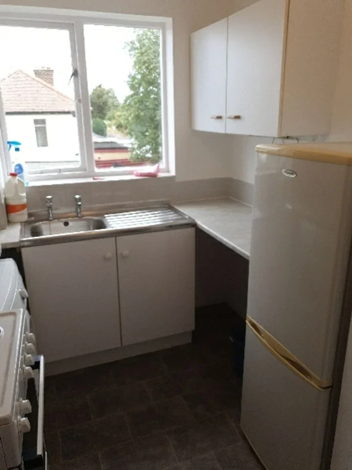 Flat Chaffinch Close in Greater London
