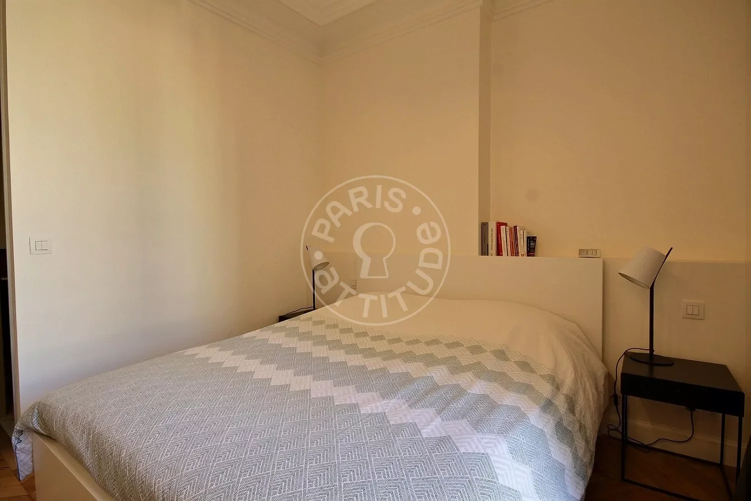 Appartement Rue Galilée à Paris