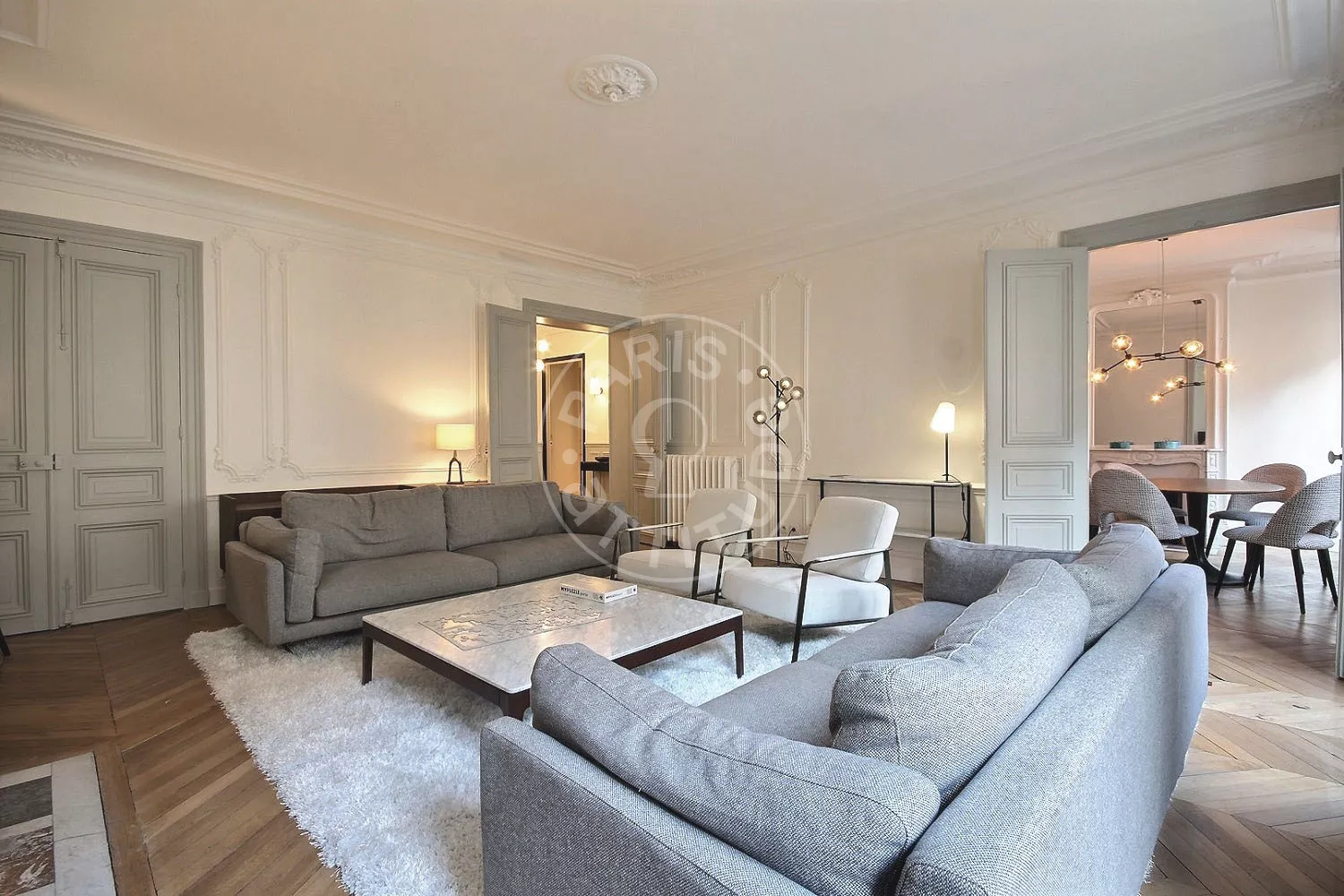 Appartement Rue Galilée à Paris