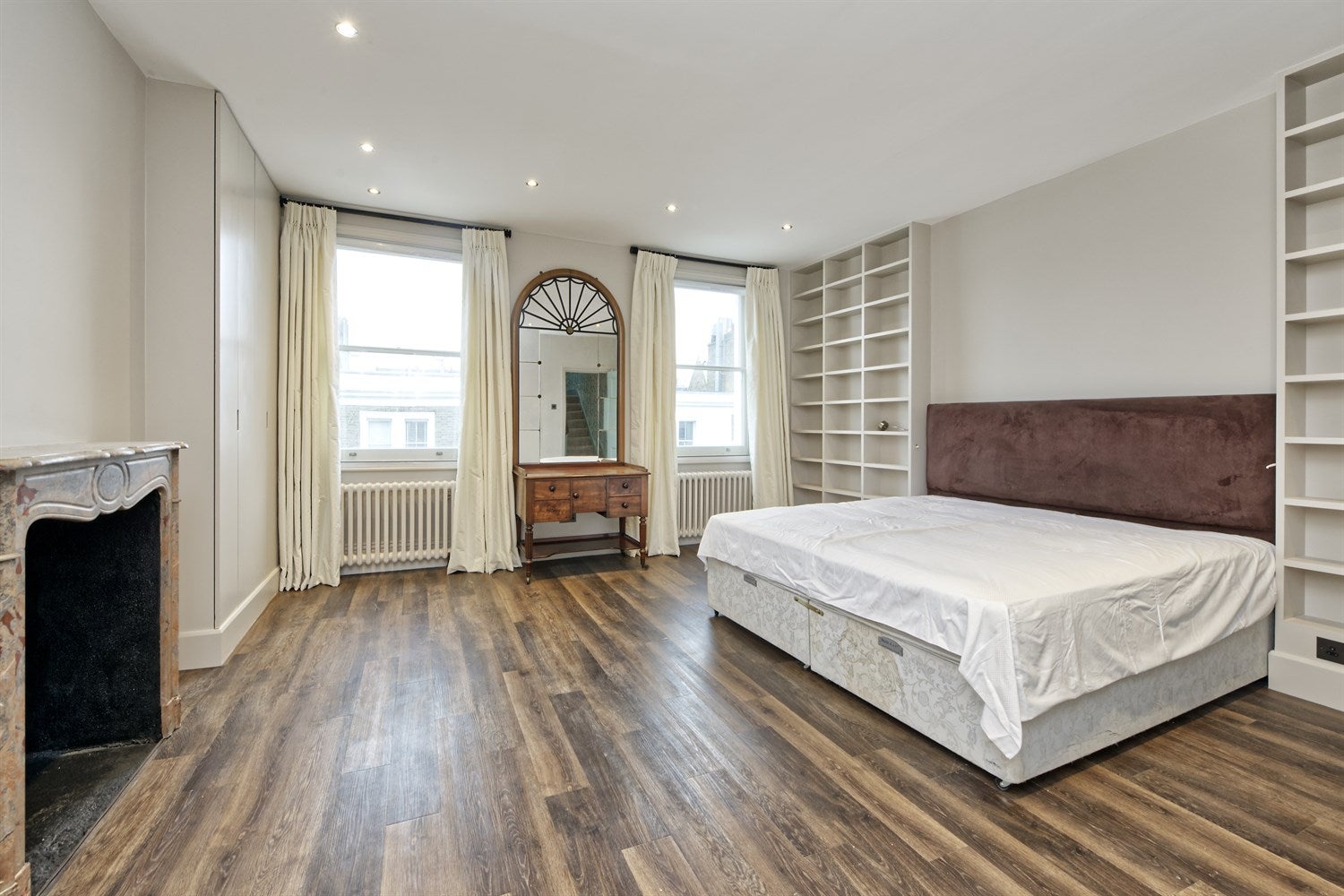 Flat Kensington Park Road in Greater London