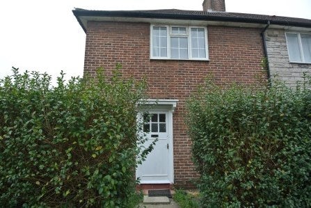 House Elmfield Road in Greater London