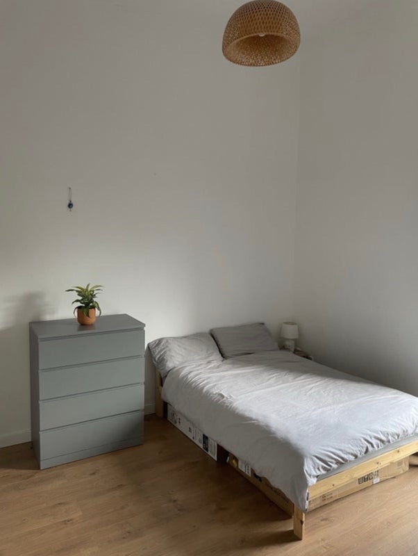 Room Salamander Court in City of Edinburgh