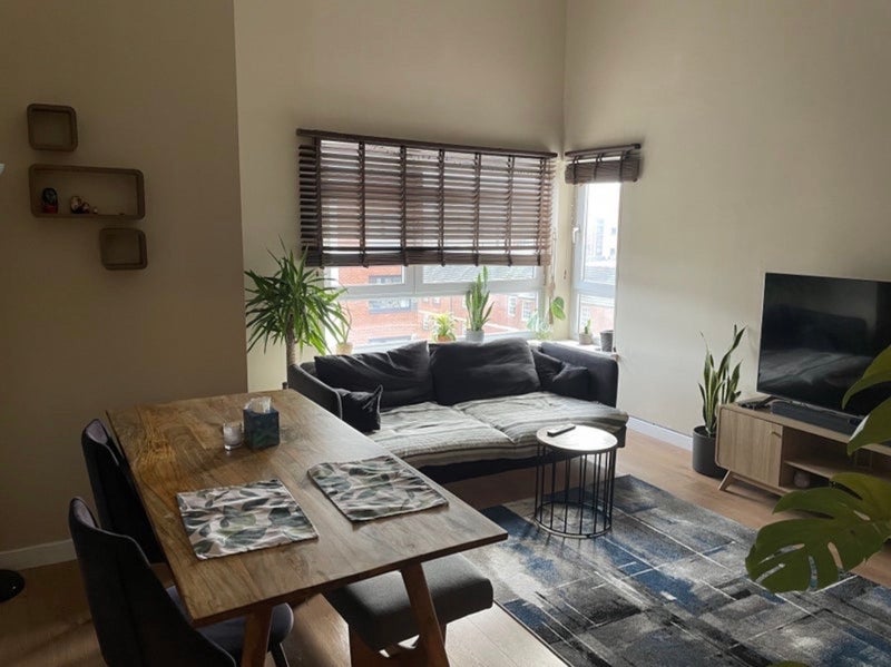 Room Salamander Court in City of Edinburgh