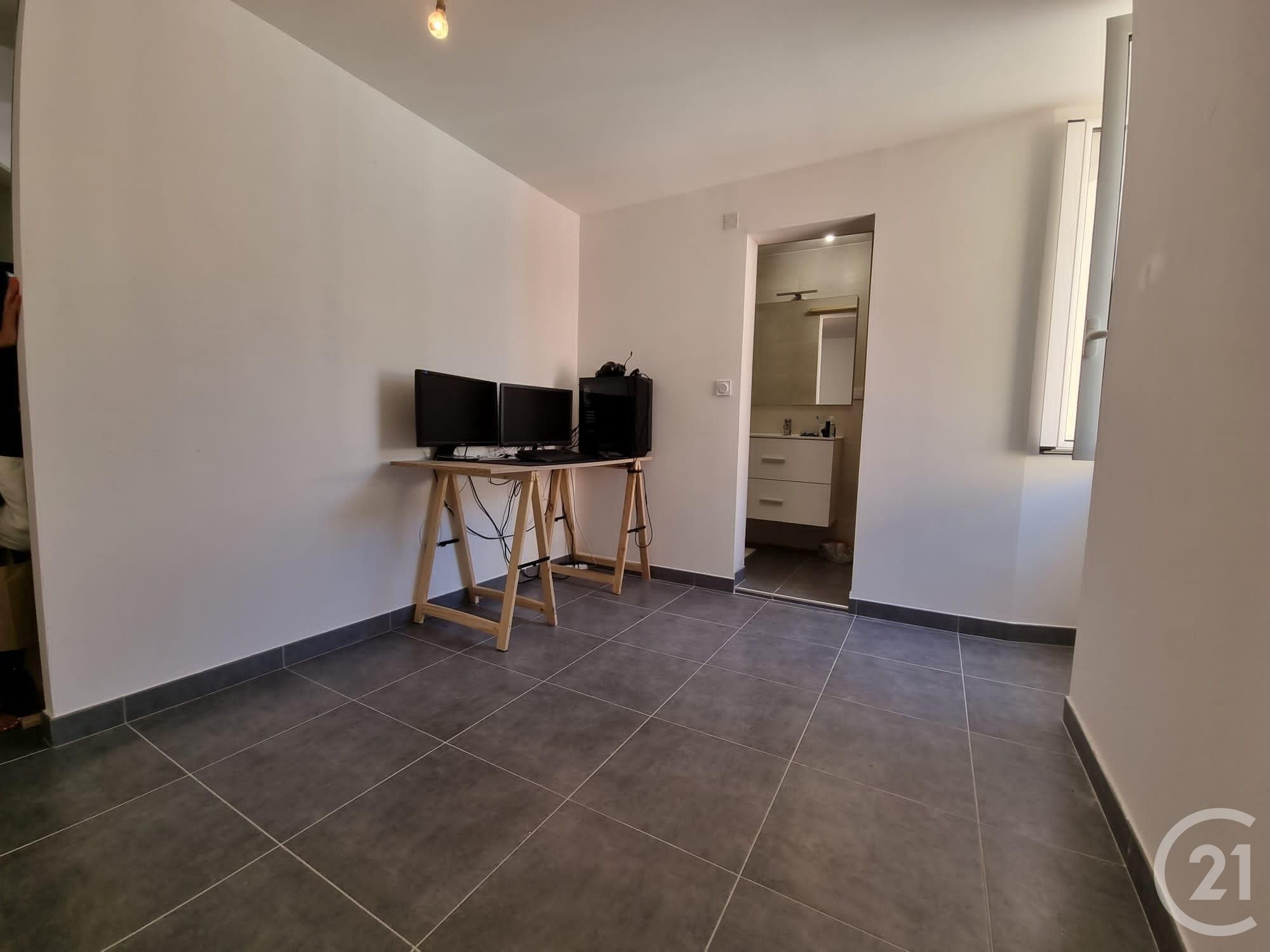 Appartement Rue des Baumes à Trans-en-Provence