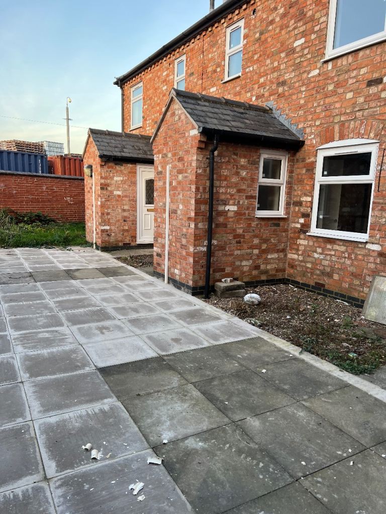 Flat Norman Way in Melton