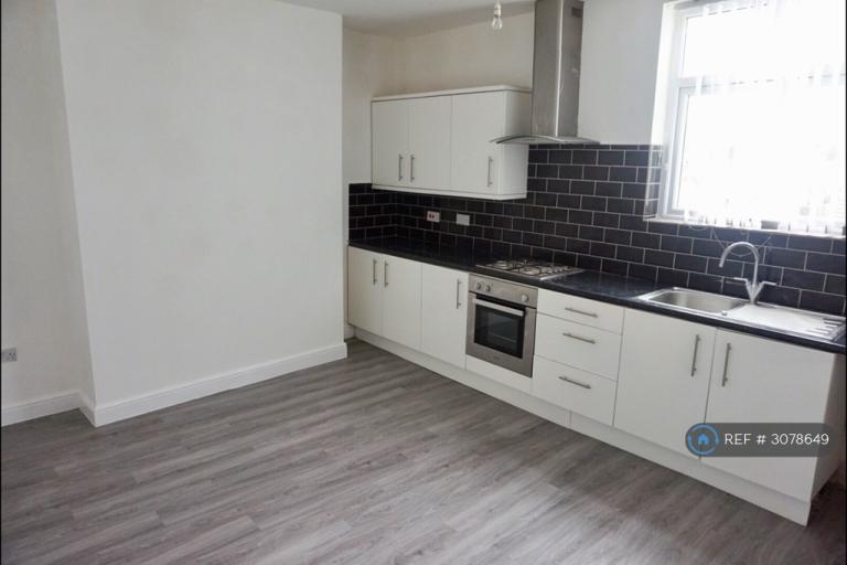 Flat Caroline Street in Widnes