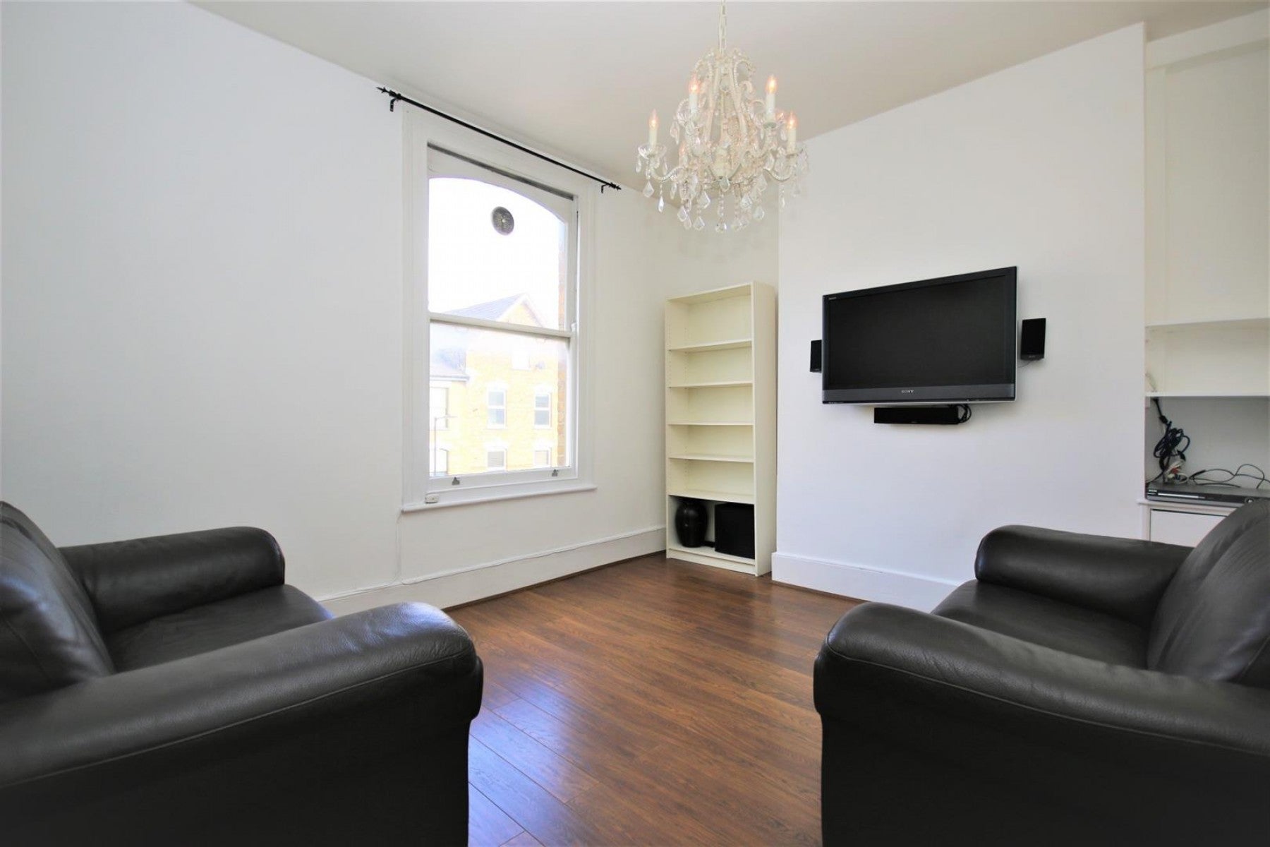 House Seven Sisters Road in Greater London