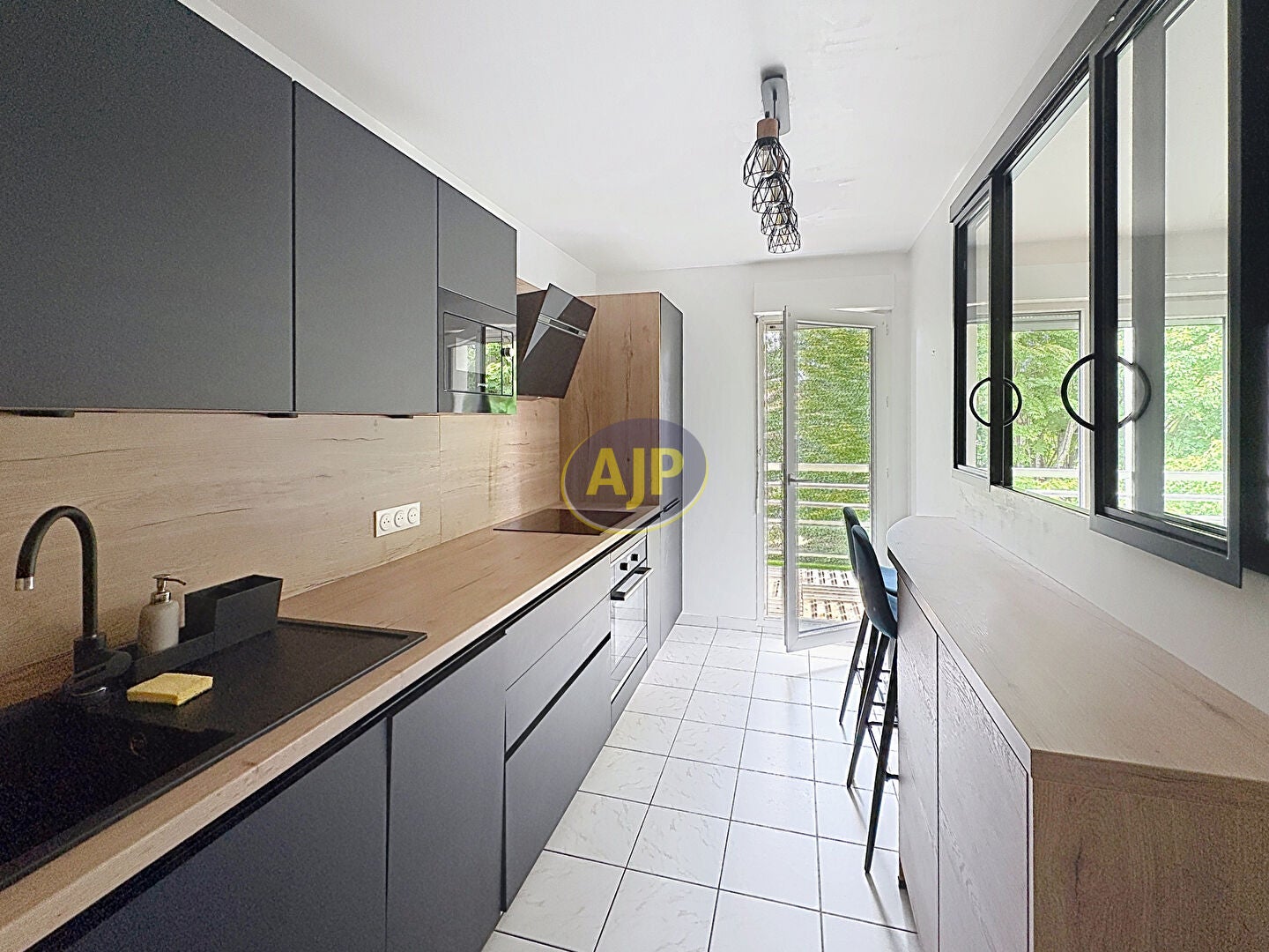 Appartement Route des Côteaux à Saint-Agne
