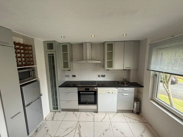 Flat Shadwell Lane in Leeds