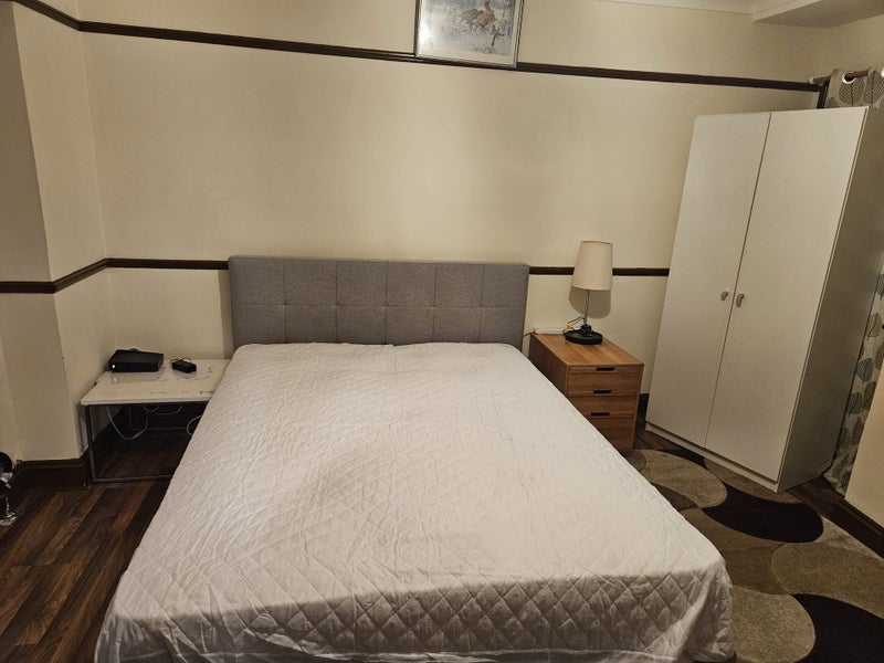 Room Oakleigh Way in Greater London