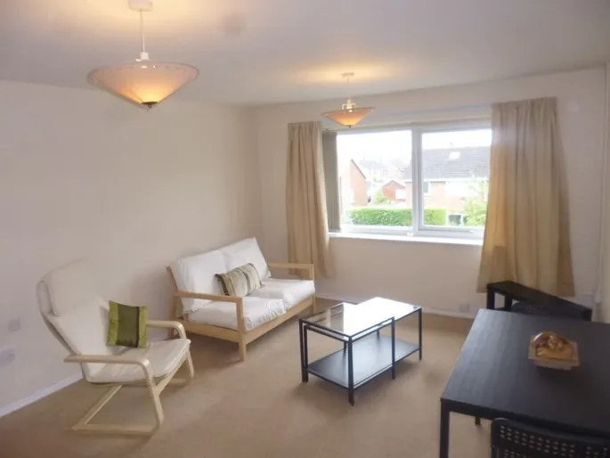 Flat Bramcote Lane in Nottingham
