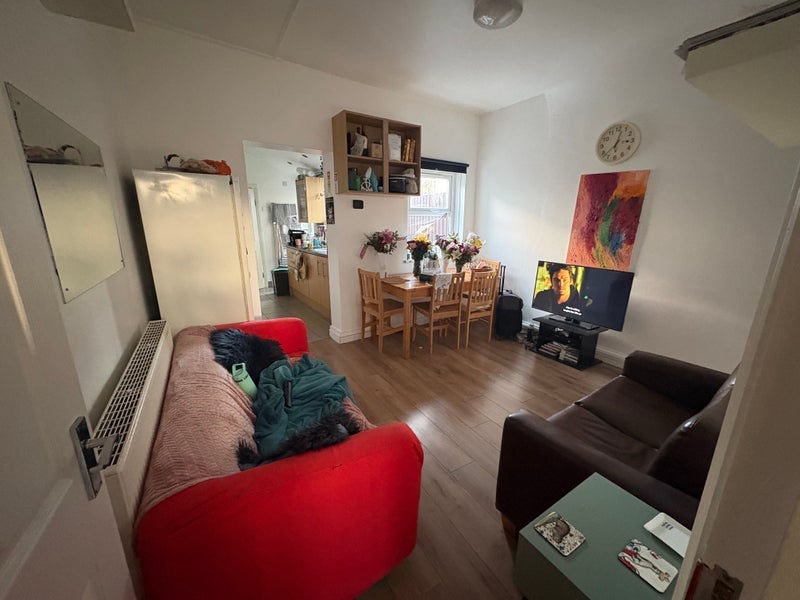 Room Blackhorse Lane in Greater London