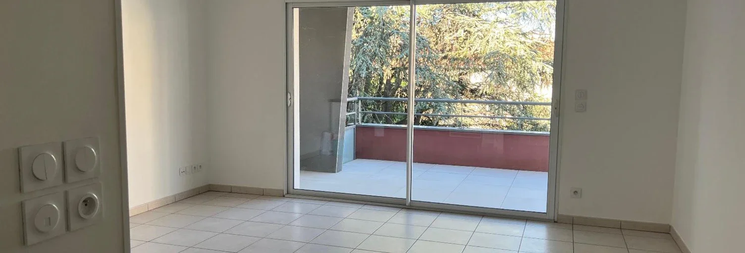 Flat Rue Pierre Corneille in Valence